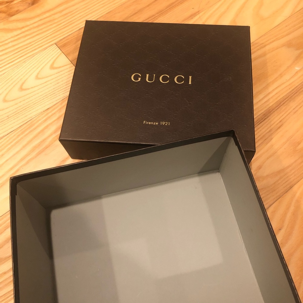 Authentic empty Gucci gift box